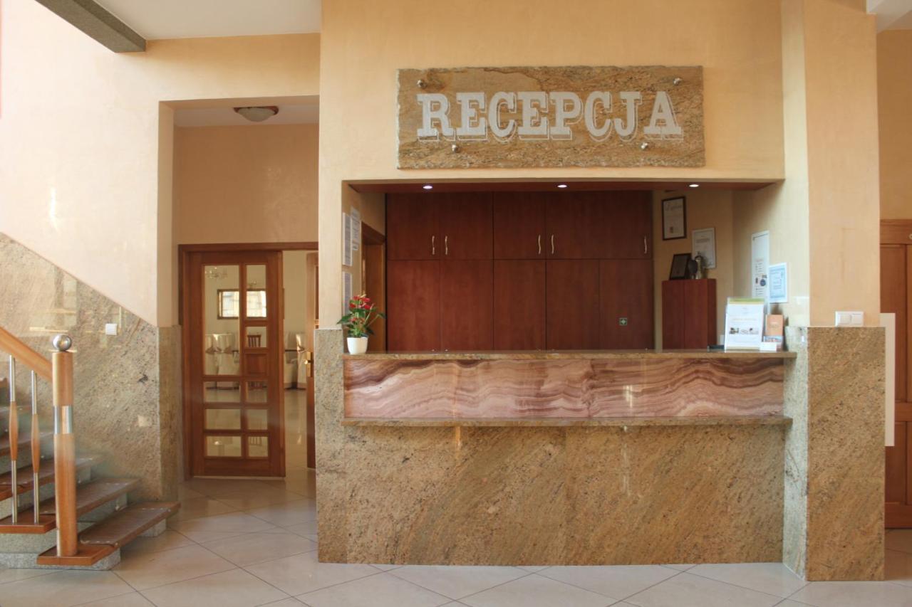Hotel Oaza Prudnik Exterior foto
